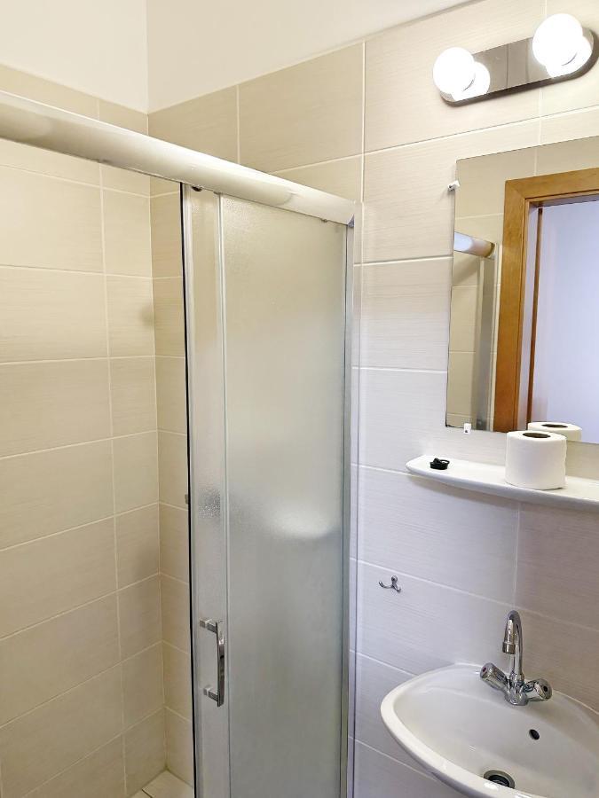 Suele Apartments & Rooms Balatonfured Exterior photo
